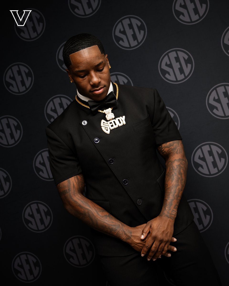 VandyFootball's tweet photo. Seddy in focus 📸 https://t.co/A8UePlZCBe
