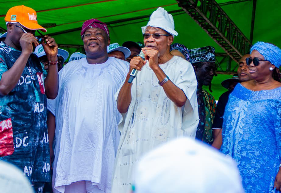raufaregbesola's tweet photo. Today, I had the honour of leading the African Democratic Congress (ADC) mega rally in the Ile-Ife Federal Constituency ahead of the upcoming Osun gubernatorial election. We were joined by an overwhelming crowd of passionate supporters in a powerful demonstration of unity, strength, and our shared commitment to delivering a people-friendly government for the good people of Osun State.

Together, we are building a movement for progress, accountability, and a brighter future.

Till victory always! ✌️
