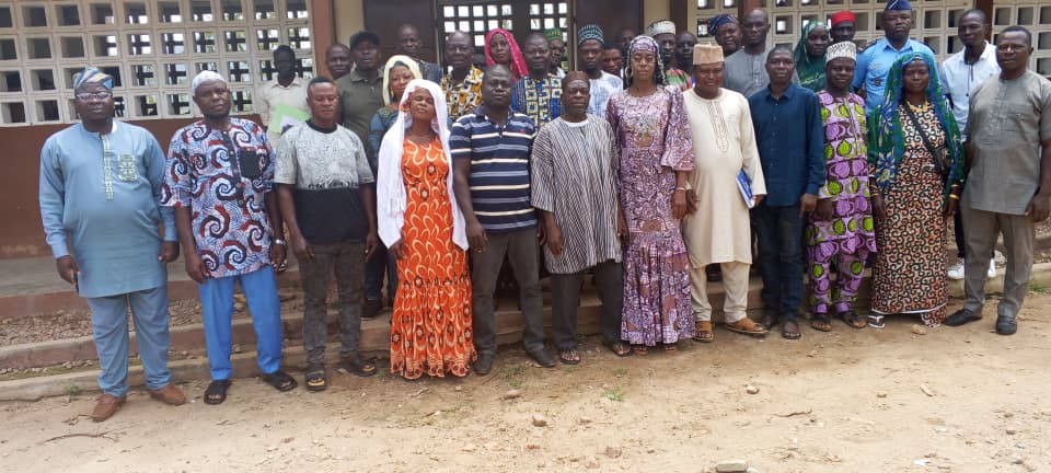 ong_cav's tweet photo. ALEHERIDE – ATELIER DE  RENFORCEMENT DES CAPACITES DES CITOYENS ET ELUS LOCAUX SUR LE CONTROLE  CITOYEN DE L’ACTION PUBLIQUE (CCAP) OU DE L’ACTION COMMUNALE (CCAC) DE  LA COMMUNE TCHAOUDJO 3
https://t.co/zvHTxiXUUh https://t.co/7wgHhXtdfN