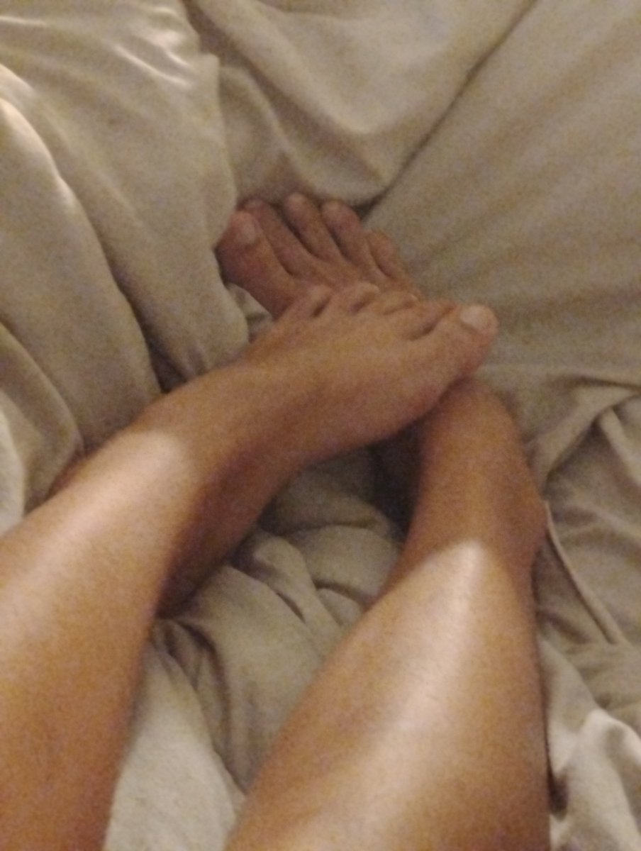 meepforme's tweet photo. Help me get my first pay to start my journey on only feet https://t.co/6pXAcCqxJ8