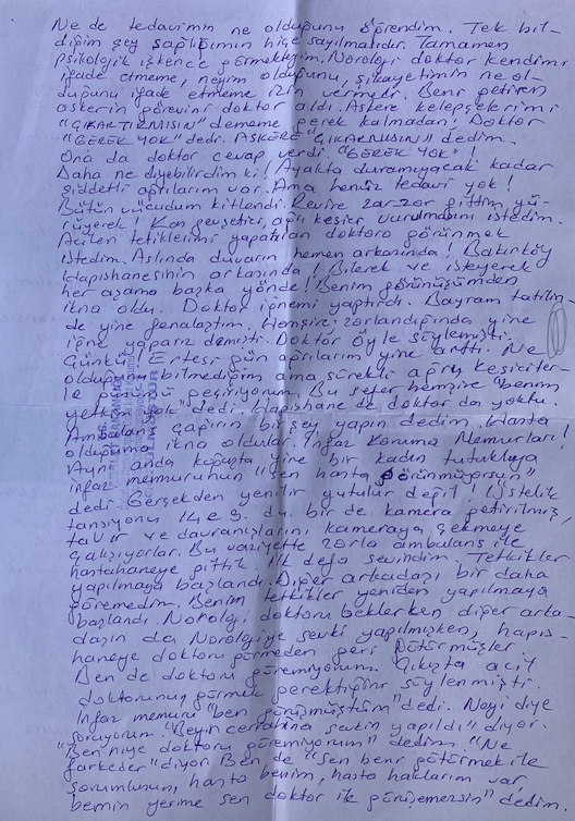 ZaferArapkirli's tweet photo. CEZAEVİNDEN MEKTUP VAR...

Bakırköy Kadın Cezaevi'nde 2 aydır tutuklu bulunan  Emekli Meclisi üyesi 59 yaşında bir hanımefendinin, içeriden feryadına kulak verin. 

Anonim kalması için adı bende saklı bu hanımefendinin tek suçu (!) emeklilerin - emekçilerin haklarını savunmak için eylem yapmak. Hak mücadelesinde aktif olarak yer almak. Evi basılarak, çoluk çocuğunun gözleri önünde namlu ucunda gözaltına alıp tutuklamışlar. 

Zaten ağır bir haksızlık ve zulme maruz kalan emekli - emekçilerin bir de hukuksuz yere atıldıkları zindanda neler çektiklerini kendi kaleminden okuyun. 

#EmekliyeZulmeSon