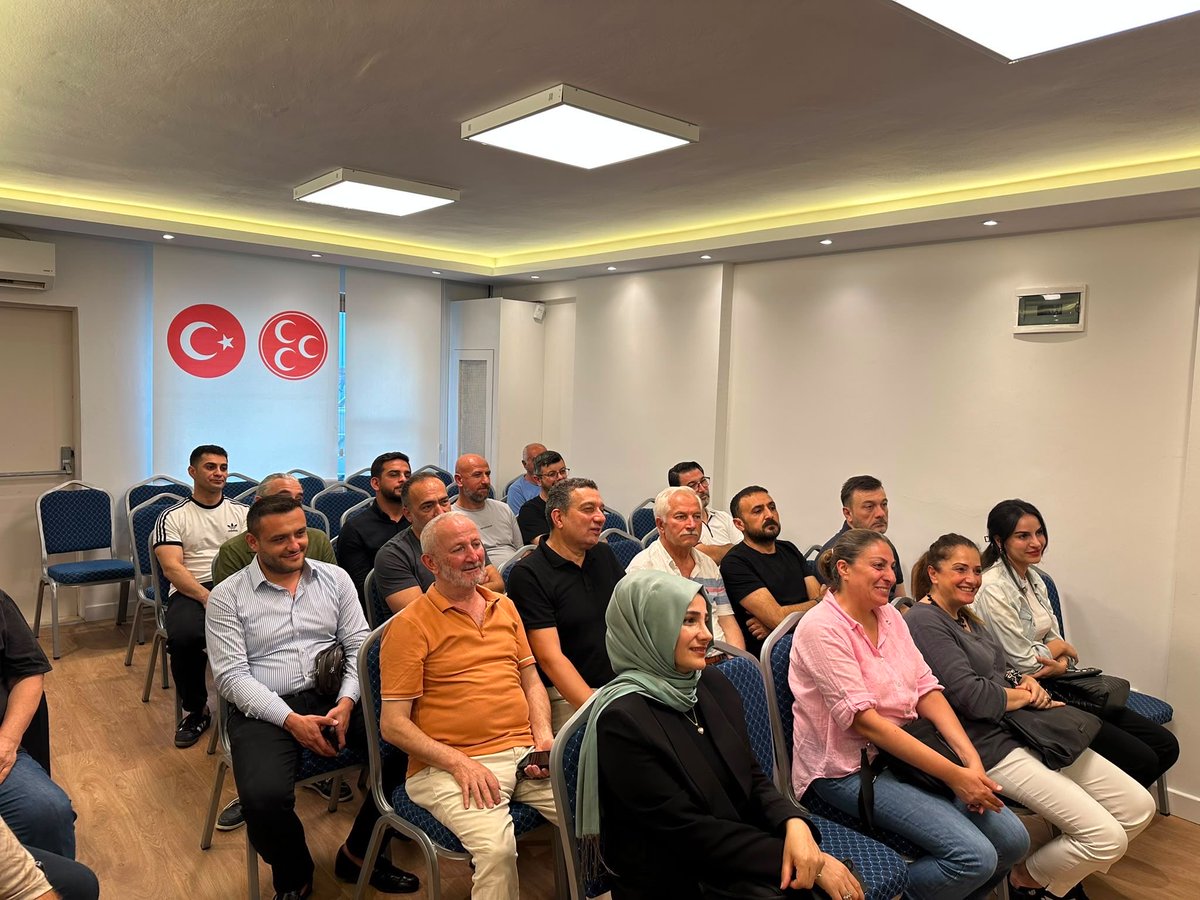mhpuskudar34's tweet photo. İlçe Yönetim Kurulu Toplantımızı gerçekleştirdik. İlçe Yöneticilerimize çalışmalarında başarılar dileriz. https://t.co/9sSoc3ZvQ7