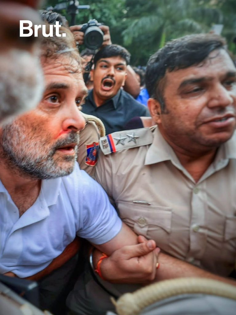 Astinjack27's tweet photo. T1167. If The Leader Of Opposition Can Be Detained, What About The Rights of Ordinary Citizens?
@rashtrapatibhvn @VPIndia @AmitShahOffice @PMOIndia @narendramodi https://t.co/bj2Xsgcc5d
