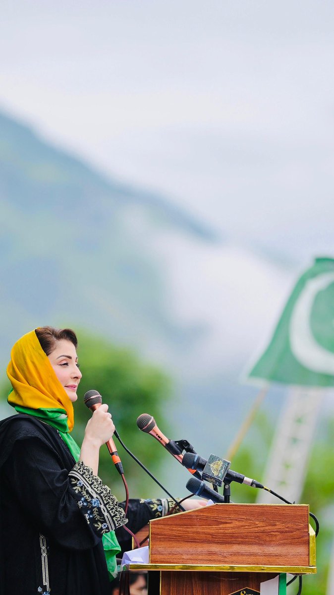 SaniaaAshiq's tweet photo. She is the promise of progress, unity, and a future shaped by the aspirations of the people. Azad Kashmir deserves the progress Maryam Nawaz has given to Punjab. https://t.co/aEaD845bNP