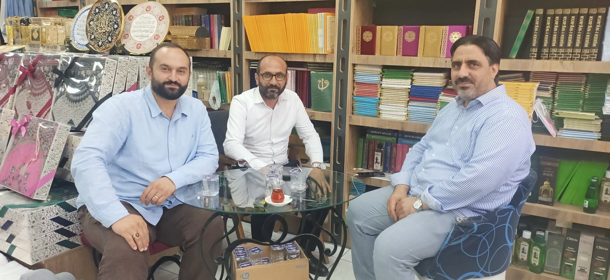 Yakup_Aksoy10's tweet photo. Kurucu İl Başkanımız Orhan Dikgöz ile birlikte Balıkesir İHH İl Başkanı Ahmet Beyazçelik, İkra Kitabevi sahibi Fatih Erol Hoca ve Buhara Kitabevi sahibi Süleyman Erol’u ziyaret ettik.

Göstermiş oldukları ilgiden ve nazik ev sahipliğinden dolayı kendilerine teşekkür ediyorum. https://t.co/0ALC1uGXYK