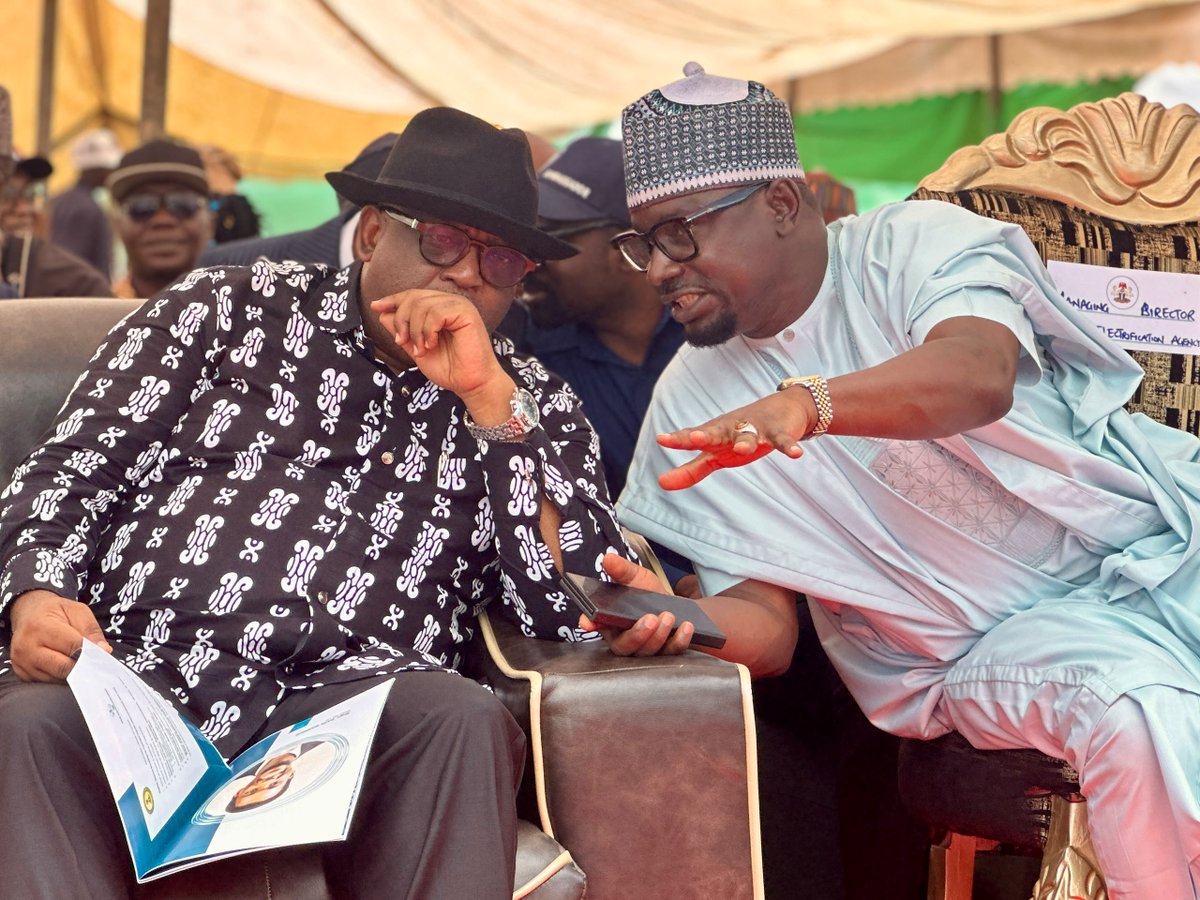 abbaaliyu_'s tweet photo. Every groundbreaking is a reminder that real progress begins with partnership.

It was a pleasure returning to Plateau State for the official groundbreaking of the 1.5MW Utility-Enabled Interconnected Hybrid Mini-Grid in Pankshin LGA, delivered under the African Development Bank-supported Nigeria Electrification Project (NEP) in line with President Bola Ahmed Tinubu's Renewed Hope Agenda.

This marks our second major milestone in Plateau following the commissioning of the 50kWp Solar Mini-Grid in Namu Community last November. It is also only the beginning. Beyond this project, the Rural Electrification Agency is actively advancing 10 additional renewable energy projects across the state, bringing reliable electricity closer to more communities, businesses, and institutions.

I am particularly encouraged by the commitment of the Executive Governor of Plateau State, whose forward thinking leadership and willingness to partner with the private sector continue to position the state for sustainable economic growth. When state governments create the right environment for investment, development happens faster and the impact reaches more people.