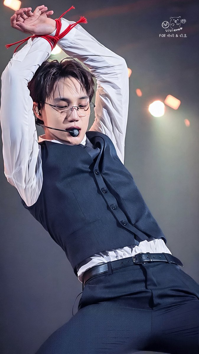 viviennezhou33's tweet photo. Jekyll（the pic has been modified) https://t.co/NamRiYa0Cx