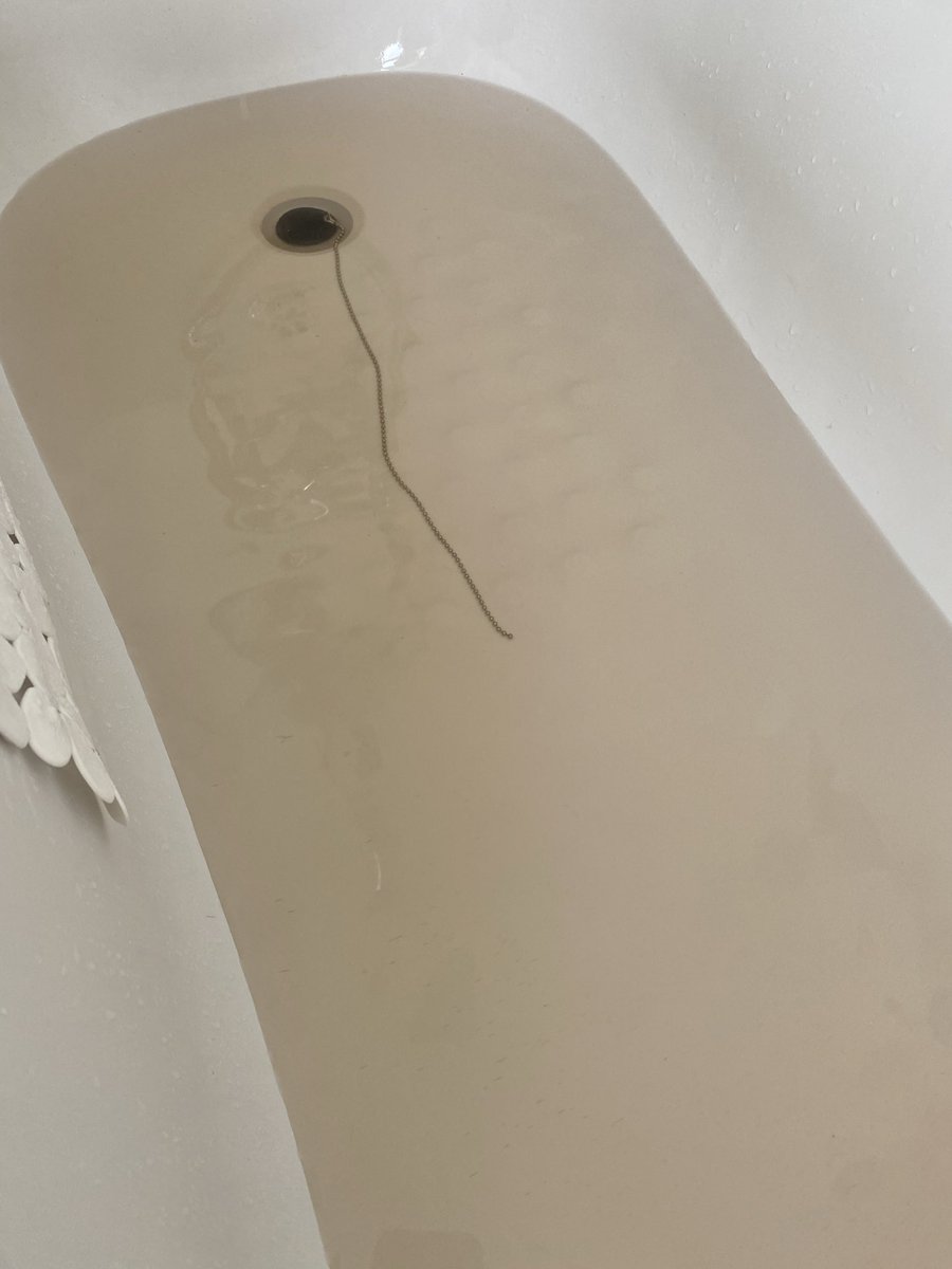 ChristiandrumO's tweet photo. @caulmick Thats the colour of the water coming straight from my taps. No immersion, just heated via combi boiler (brand new) and thats worth €13.1 million bonus? No bath for the baby tonight I guess https://t.co/qjyD8TWaEj