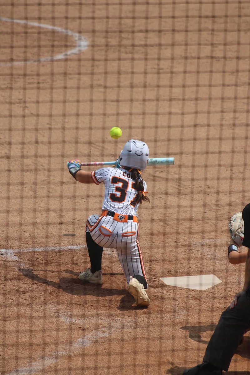 ElaineCook00's tweet photo. These last two weeks have been pretty amazing for the Cook family! My little sister had the opportunity to play little league All Stars this year, where they would go on to win state and compete at the Central Region tournament representing Ohio. We couldn’t be more proud of her! https://t.co/grnhJaoZB9