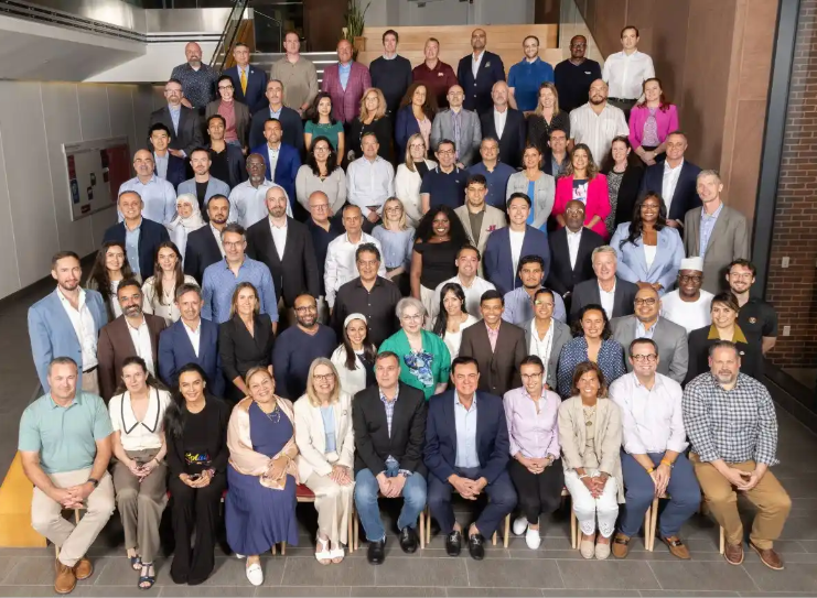 Whinsec2001's tweet photo. Congratulations to #WHINSEC Dean of Academics Dr. Florentino Santana on completing Harvard Kennedy School Executive Education’s Leading in AI program. His commitment to innovation and ethical AI strengthens #leader development at WHINSEC. @Kennedy_School @USArmy @USArmyWHC https://t.co/ONudWMO9UH