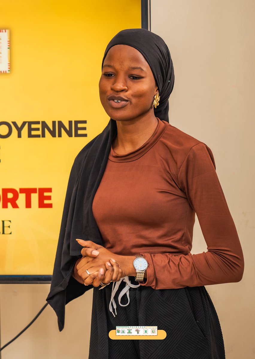 Yenamarre_NTS's tweet photo. Retour en images sur la première journée de la 4ᵉ cohorte du programme Mobilité Citoyenne & Apprentissage de Karibu 

Une journée de rentrée placée sous le signe des rencontres, des présentations et des premiers échanges. L’occasion pour les participant de faire connaissance, de partager les réalités de leurs organisations et de poser les bases d’une expérience collective qui s’annonce riche en apprentissages. 

#karibu #mca #senegal #jeunesse #viralpost
