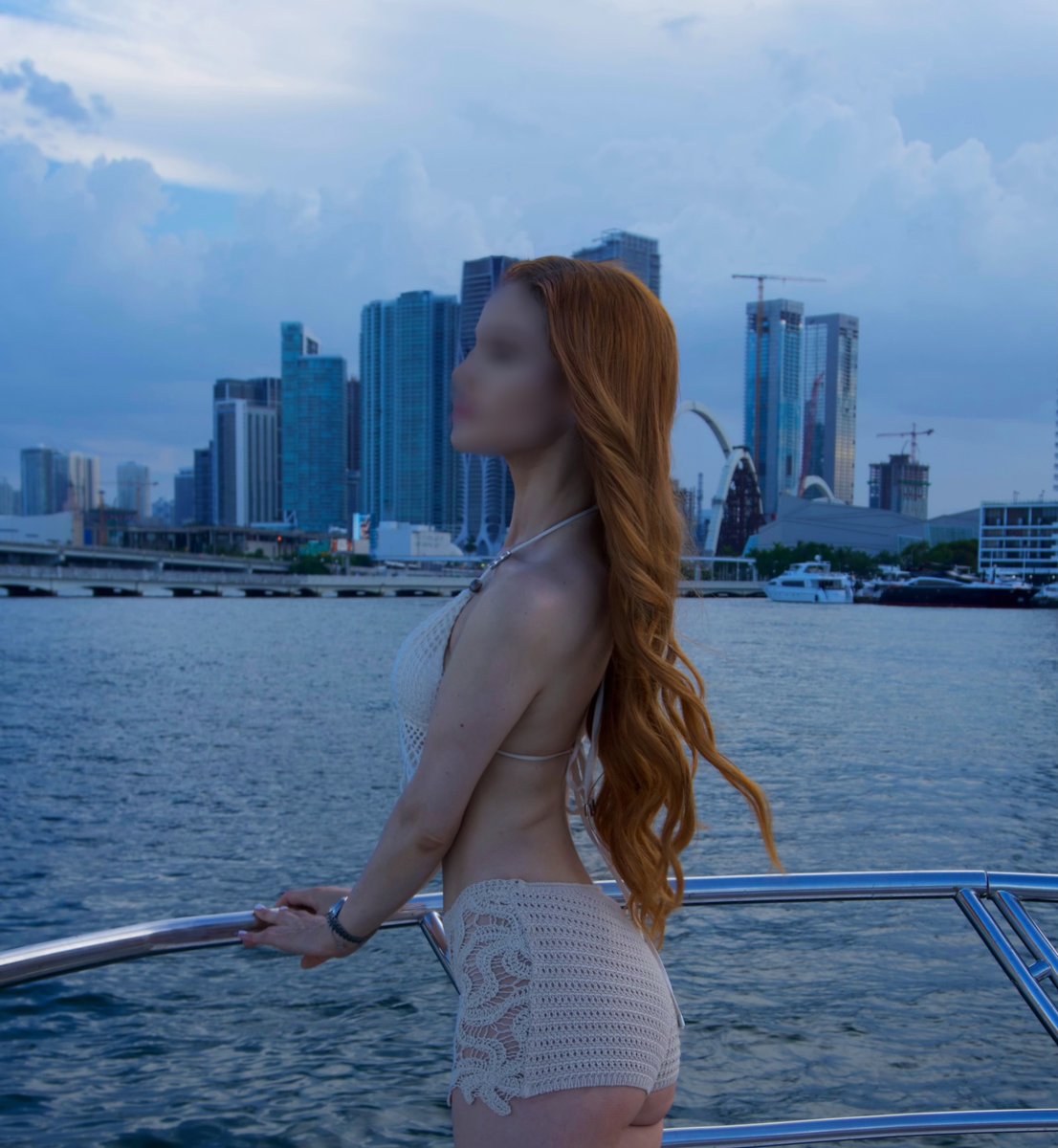 alpinevixen's tweet photo. 📍Where your email finds me 🛥️ https://t.co/JwU6M0tXwa