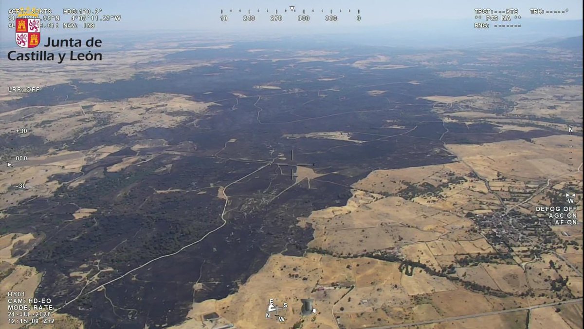 naturalezacyl's tweet photo. En #IFBrieva las condiciones han sido muy cambiantes.
Por la mañana aseguramos el perímetro en más del 80 %. 
Por la tarde aumentaron el viento y las temperaturas lo que ha provocado alguna reactivación. 
No ha crecido perímetro, 20ºC mínima esta noche https://t.co/G0Ctp9IqkQ https://t.co/om34berpQj