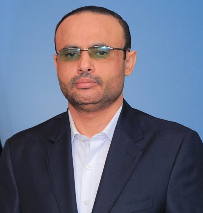 MtrSalh81716's tweet photo. هناك شي عجيب حتى في الاسماء 
الرئيس مهدي  .  اقلب اسمة يدهم يعني يداهمهم  . 
الداشر /  رشاد  .  اقلب اسمة داشر مايحتاج شرح   . https://t.co/gzIZ0TRhmf