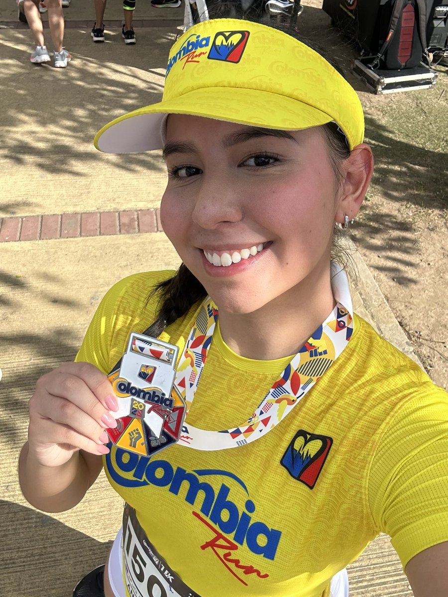 andreanino03's tweet photo. Hace 1 año corrí mi primera carrera oficial y en pocas semanas tengo mi primera carrera en otra ciudad 🤞🏼 https://t.co/1gCK4RjdDW