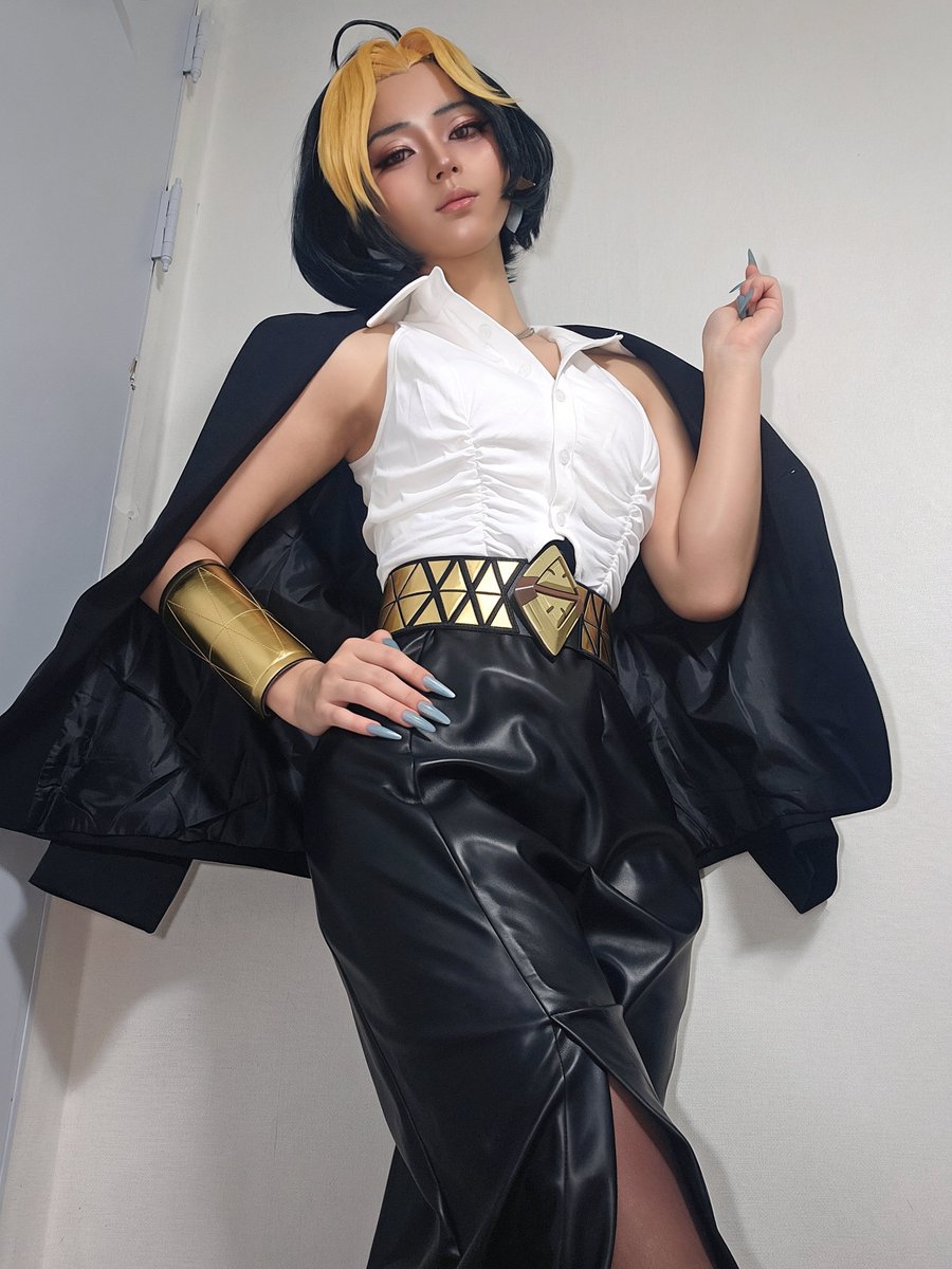 Ascian_INSSU's tweet photo. Business Chic✨️
#overwatch #domina https://t.co/MCJTPIxJT6