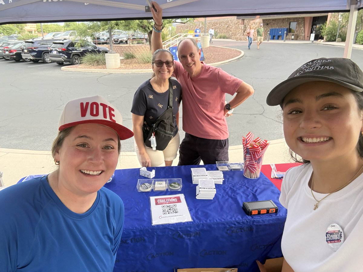 Nataliagesca17's tweet photo. Lina &amp; her husband are from Puerto Rico, love Trump, love voting, and have signed up to get involved ❤️‍🔥 https://t.co/t7CUeT2KDc