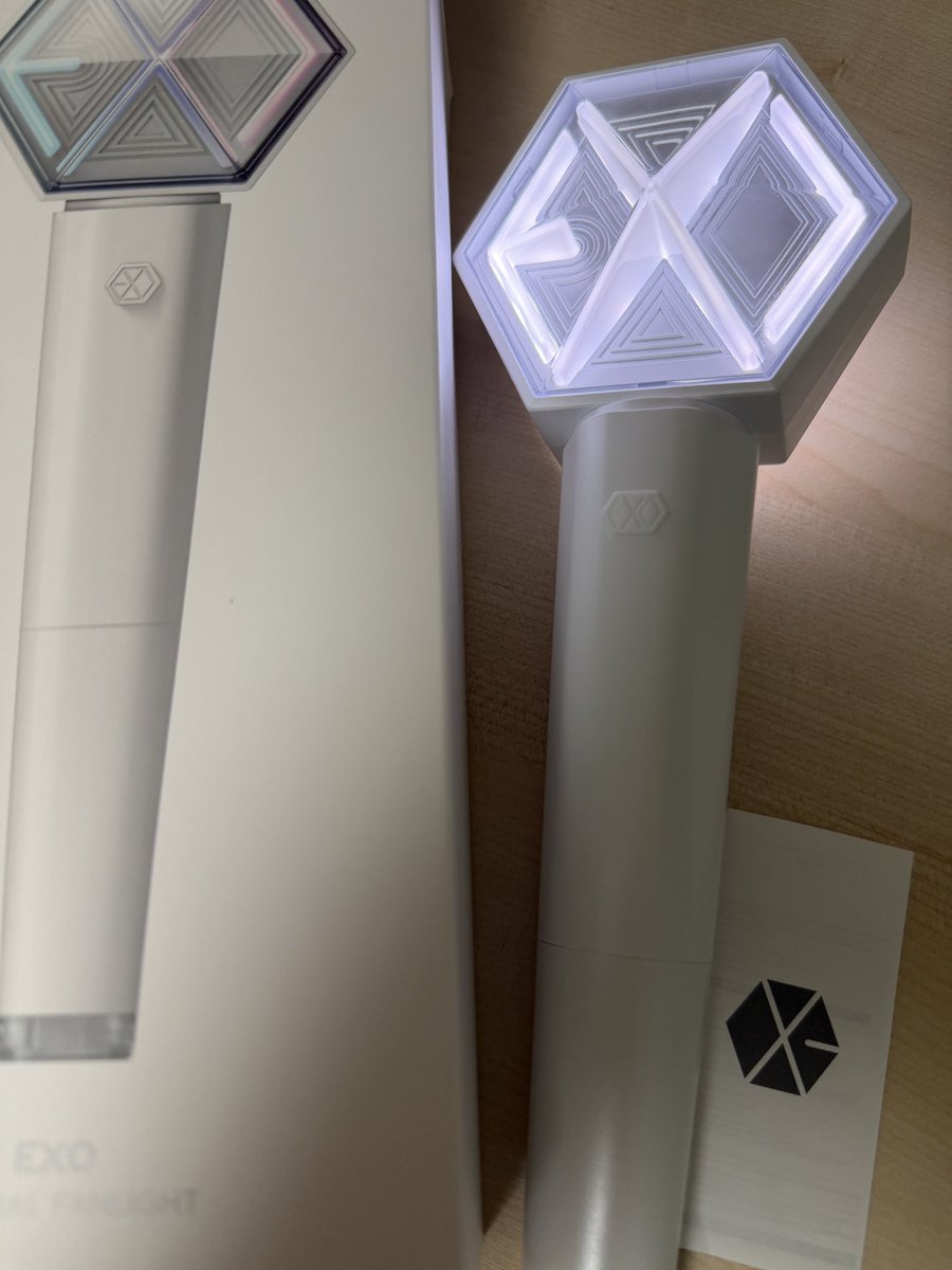 0_hjco's tweet photo. 엑소 응원봉 또리디봉 3.5에 양도합니다

슈퍼엠 엑소 백현 포카 시우민 민석 수호 준면 레이 이씽 첸 종대 찬열 디오 경수 카이 종인 세훈 증사 키링 인형 또리디봉 콘서트 터래기 시그 앙콘 사첵 멤버십 키트 에리디봉 엠디 트레카 막콘 뉴리디봉 팬미팅 md 마그넷 엓콘 크라운 엑사세 vip 첫콘 https://t.co/rYSQ0NlVCs