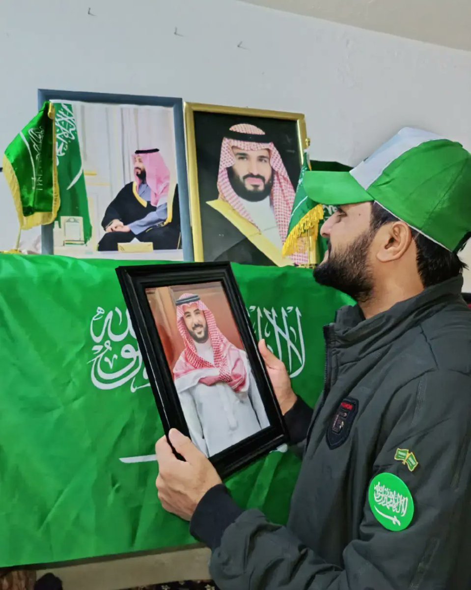 waqasmoham's tweet photo. @media_ksa الحمدلله ع نعمة الإسلام
والله يحفظ حكامنا وقادتنا آل سعود،
🇸🇦💚
@kbsalsaud
@rbalsaud
@HRHPSAUDS
@HRHPFAISAL1
@Badermasaker
@spagov

#أنجزنا_ومكملين #رؤية_السعودية_2030
​#السعودية
​#المملكة_العربية_السعودية
​#الرياض https://t.co/JUIXzhoand