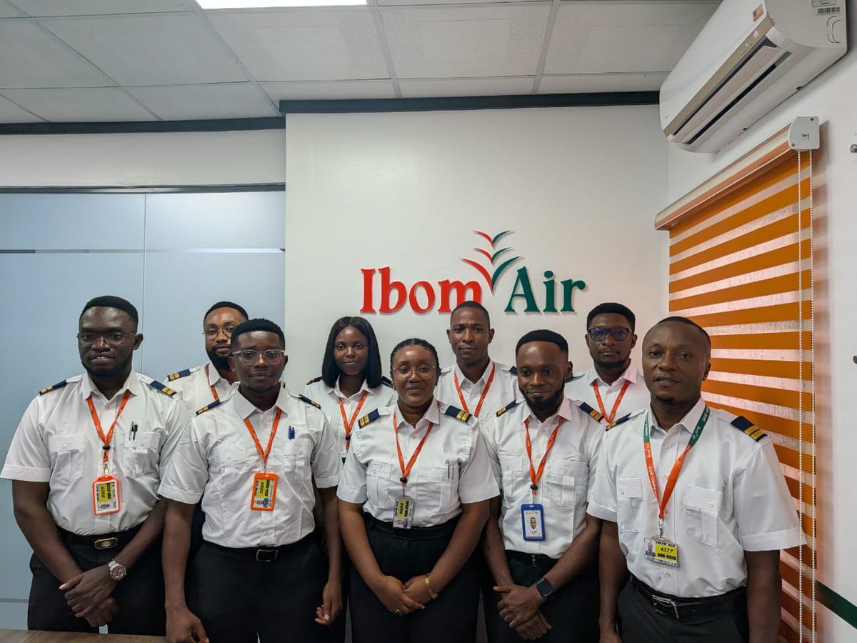 ibomairlines's tweet photo. As we wrap up the station-wide ceremony, congratulations to our Uyo-based Licensed Maintenance Engineers on their successful professional career upgrade. 👏🏾🎉

Join us in celebrating:
🔸Engr. Utibe E.
🔸Engr. Imaobong 
🔸Engr. Michael 
🔸Engr. Lawrence 
🔸Engr. Bamidele https://t.co/T9mVNYzq0K