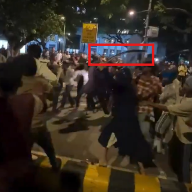 Shinchan_Mitsi's tweet photo. "Peaceful Protest" https://t.co/Xl3uty4vMx