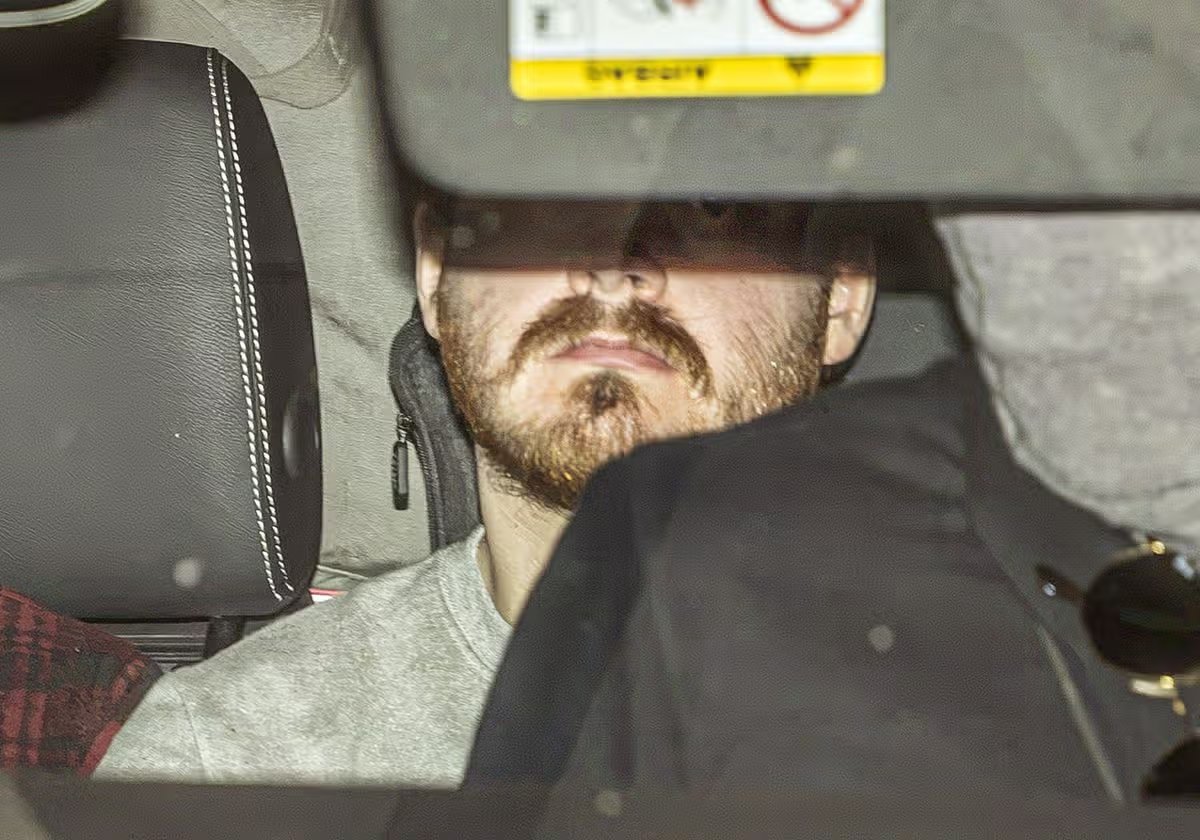 PolitlcsUK's tweet photo. 🚨 PICTURED: Ann Widdecombe's murder suspect Joshua Kerry leaving court earlier today https://t.co/VjGgf1WyJA