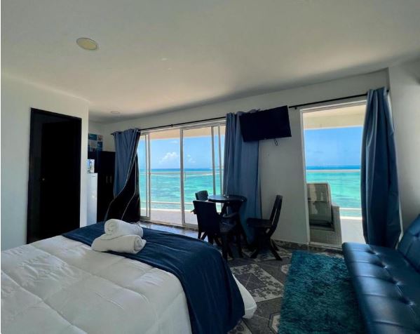 nationalguide99's tweet photo. Hoteles? CARIBBEAN ISLAND HOTEL/ San Andres isla Colombia! Reservas (57) 316-3879*160/ 3183620163 https://t.co/pBJmGwXNXH Apartamentos y Aparta Estudios con Balcon y vista al Mar// centro sobre las mejores playas Av la playa 1 paseo peatonal https://t.co/DIklzH2Nib