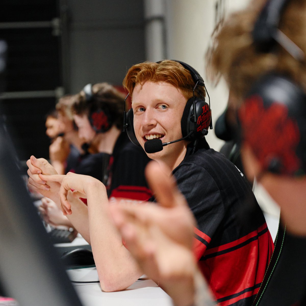 100 Thieves Roobet Counter-Strike tweet media