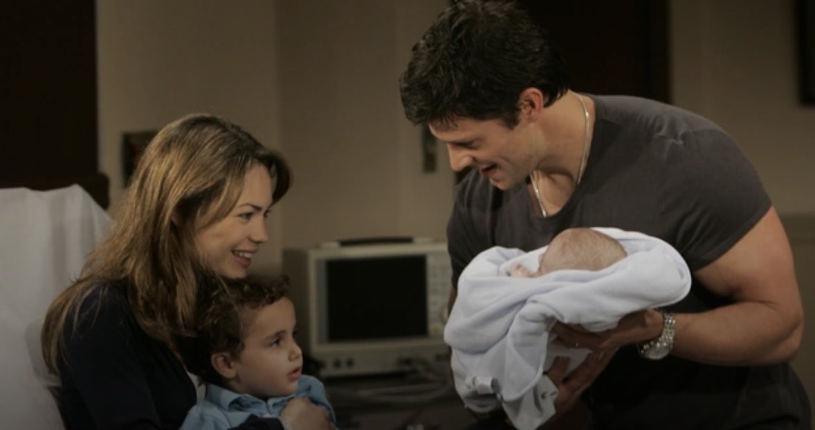 MetsGirl12's tweet photo. Jake meets his big brother Cameron! #GH #BringbackJake https://t.co/utu9iVfvOL
