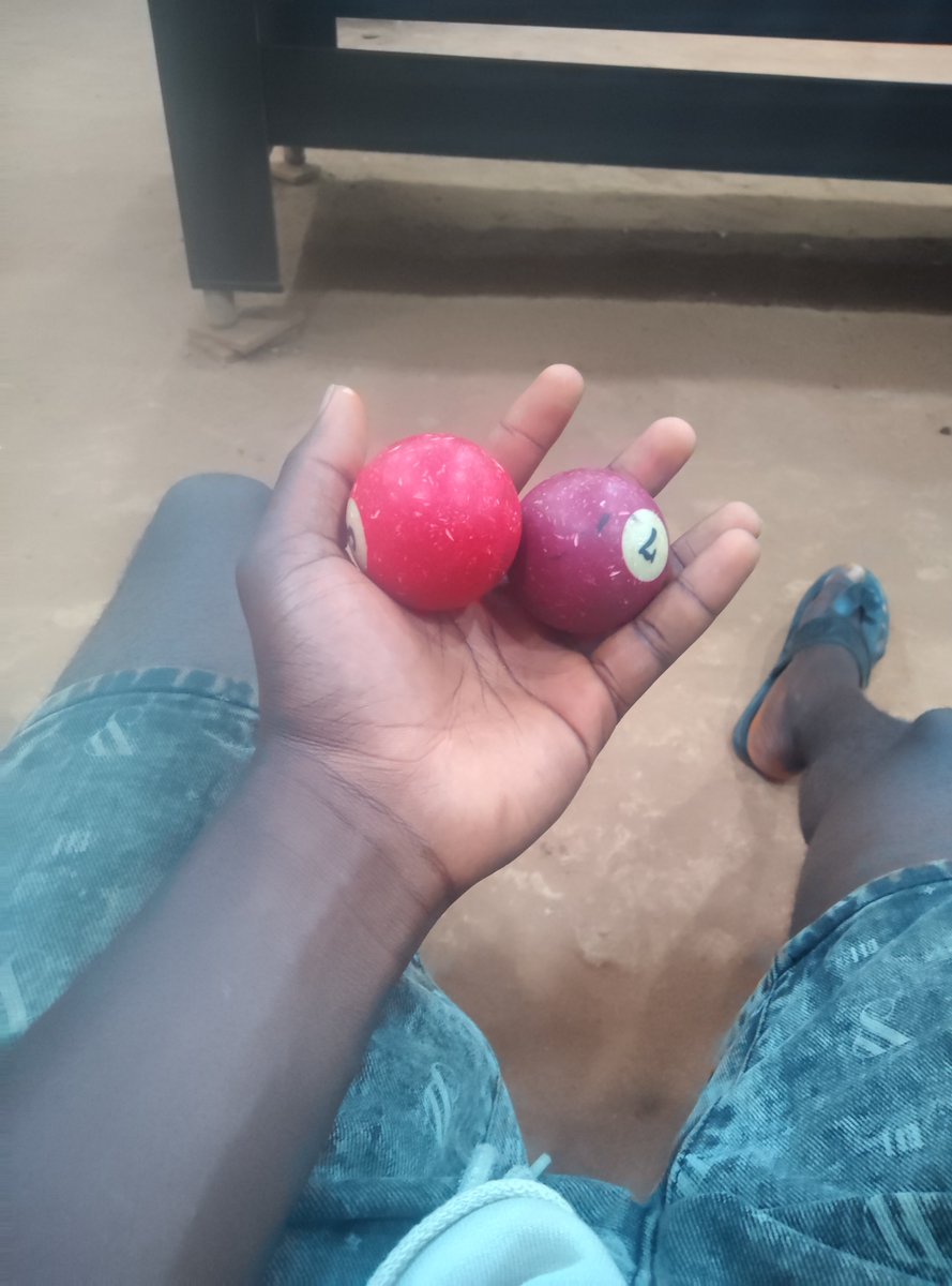 ClintFrank6's tweet photo. Pick a ball, you know my color😅 https://t.co/BLwAeP0Mpq