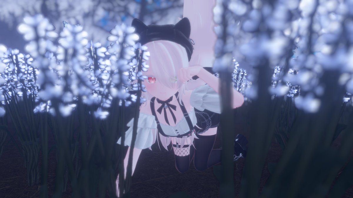 blanc_v_eichi's tweet photo. Moon flower by すみれ(Violet) #VRChat #MadeWithVRChat
https://t.co/aIiBqWgf73 https://t.co/HzQp1Q91ym