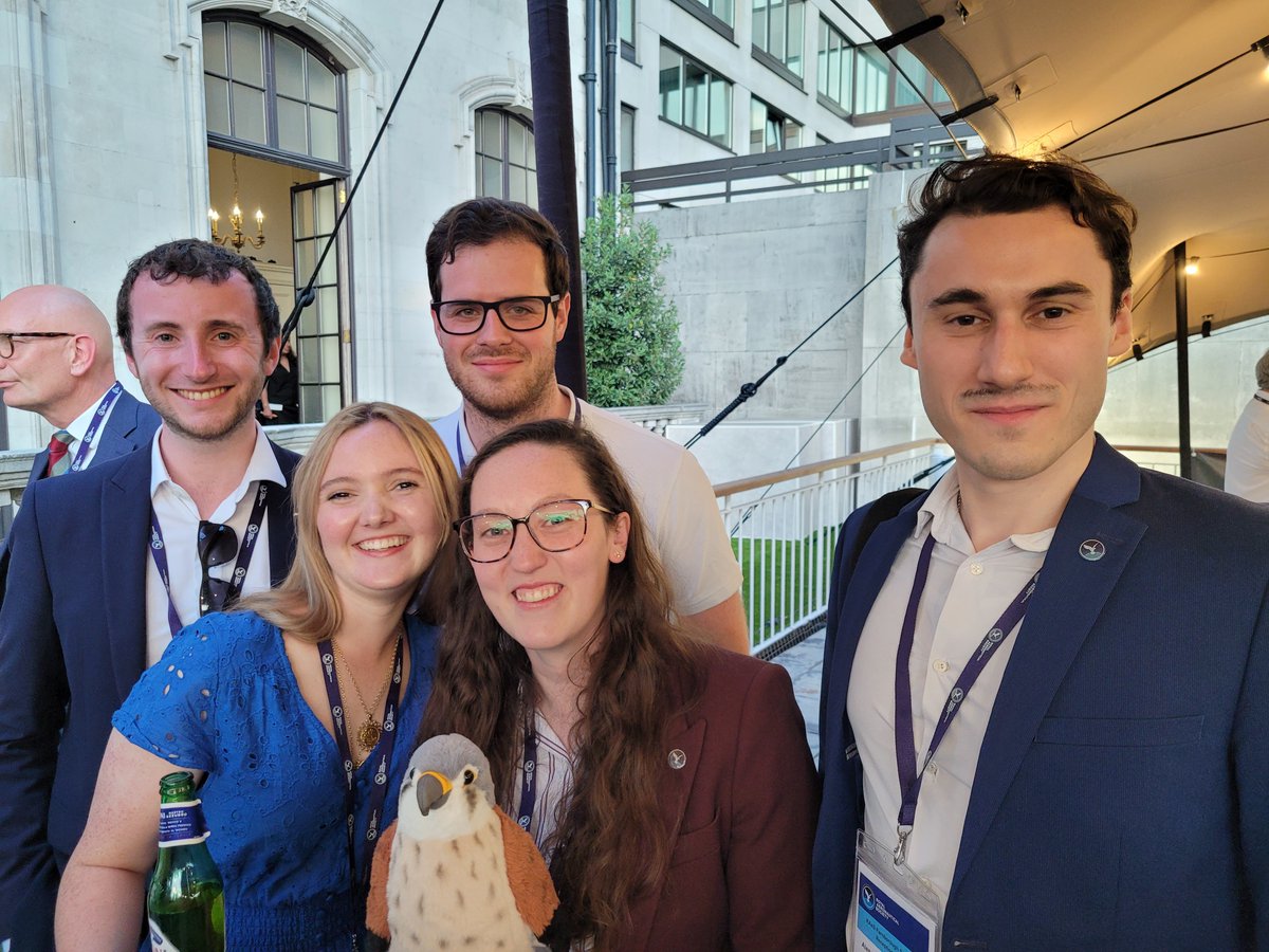 RAeSTimR's tweet photo. Hawker the RAeS Kestrel making friends at the @AeroSociety Summer Reception. #F8A2026 #FIA26 https://t.co/Ng8uolyCxD