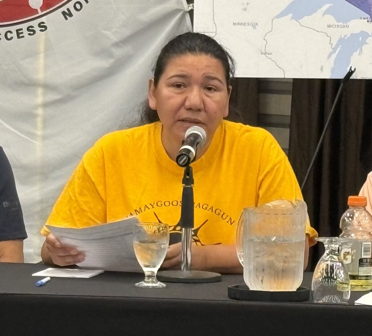 AnishNation's tweet photo. Namaygoosisagagun First Nation Chief Helen Paavola spoke at today’s news conference in Thunder Bay regarding her community’s wildfire evacuation. 
“My community was evacuated without notice or support. We didn’t understand how MNR failed to protect us. We are a member of the Anishinabek Nation and we are grateful for their support.” 

**************************************************************

We are accepting donations on behalf of Namaygoosisagagun First Nation to help the community navigate through this crisis. If you can, please donate via e-transfer to: an7gc@anishinabek.ca

Donations can also be made by credit card through PayPal or CanadaHelps with further information at https://t.co/ABKakaPCPo

To donate via CanadaHelps, please visit: https://t.co/f5d2NEgPov

Please note that tax receipts will be issued for all monetary donations.

Chi-miigwech to all those supporting us in helping Namaygoosisagagun First Nation!