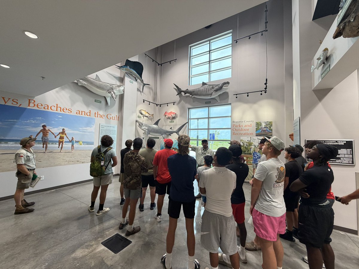 CoachArrambide's tweet photo. Huge shoutout to Bryan Fraizer and Nathan Murphy &amp; the Brazoria Parks Department for hosting us today!  They went above and beyond to show us a great time! Their facilities and commitment to making the outdoors great is top notch! #fishon #morethanfootball #BPortBuilt https://t.co/Yh6AiHgHCE