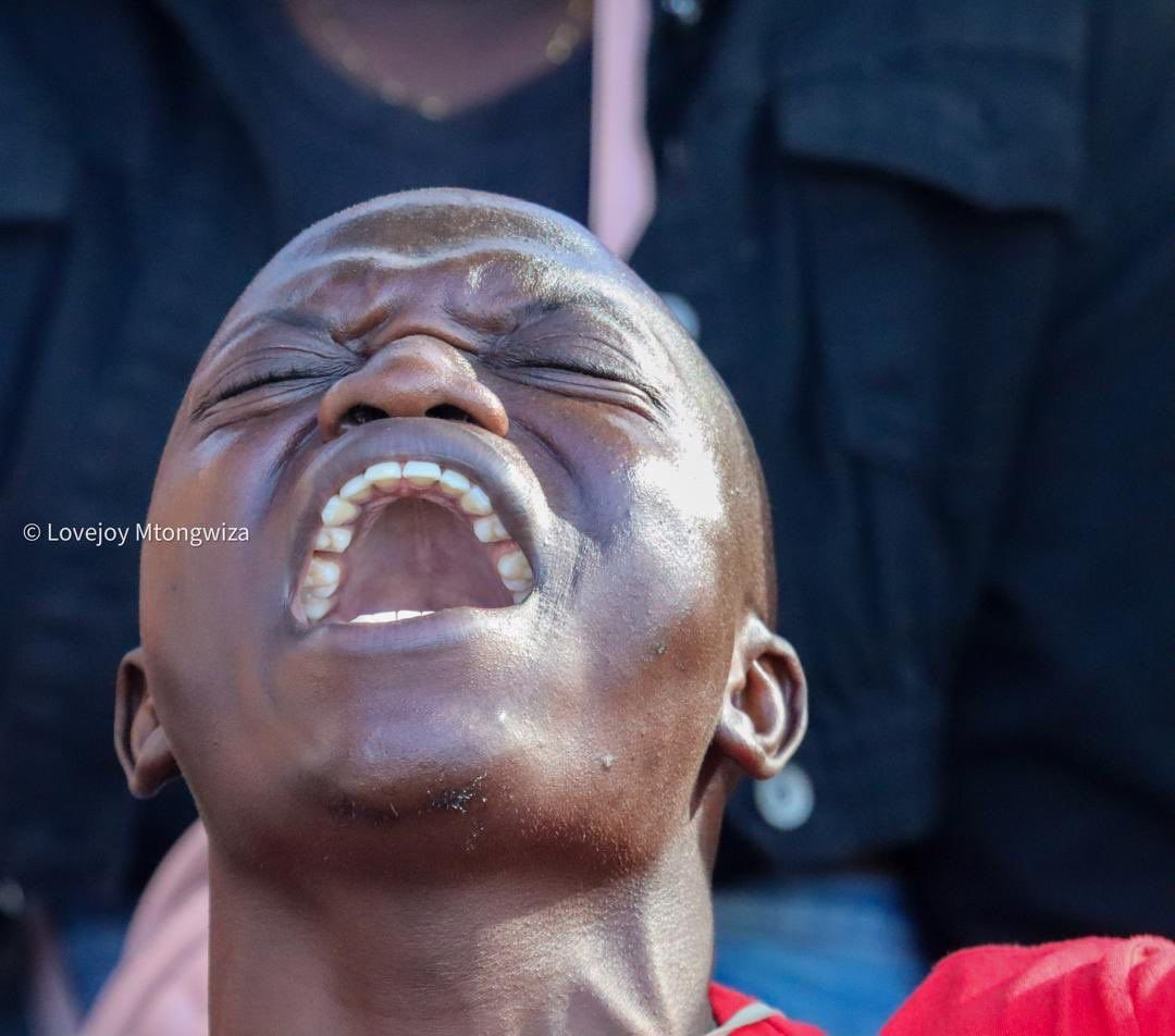 Makomborerol's tweet photo. EA looking at this Vini jr face  after creating faces for fc27 😭 https://t.co/cQNld3f8rc
