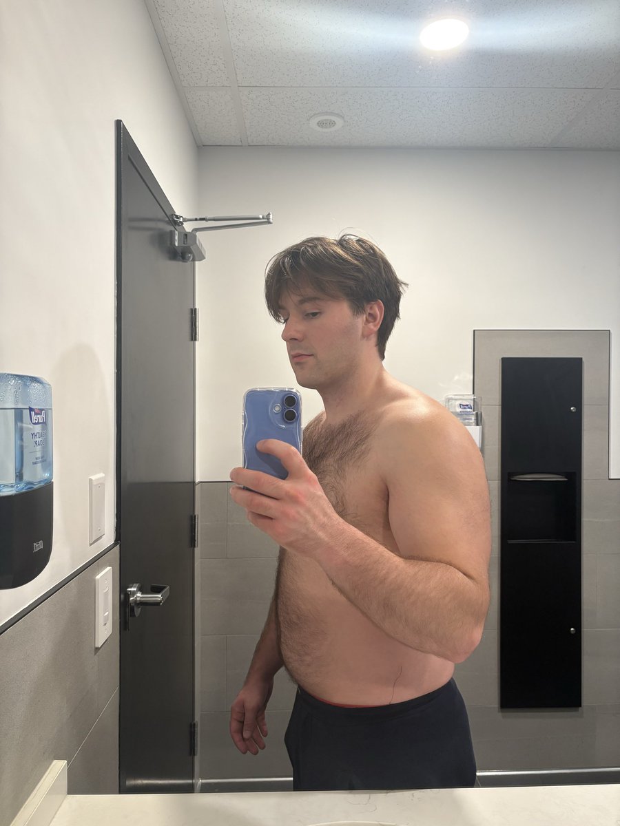 bigJamesOF tweet picture
