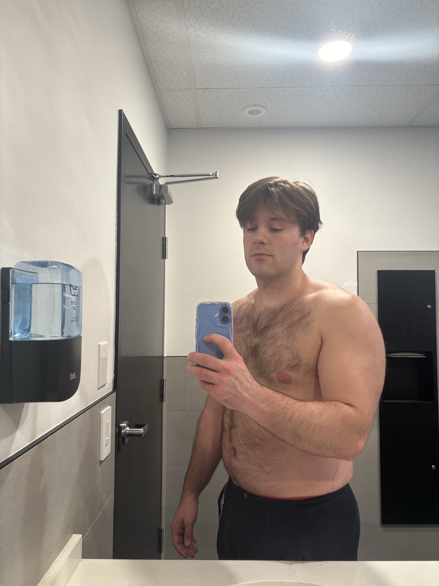 bigJamesOF tweet picture