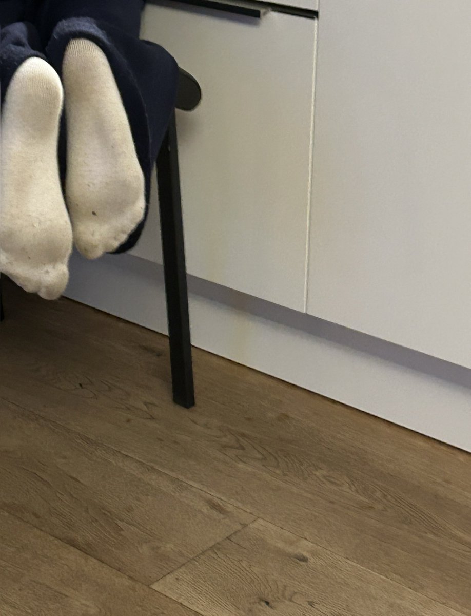 lenasocksplace's tweet photo. #socks #feetfetısh #feetworshi̇p #feetِ 
https://t.co/037guotbCp https://t.co/AsL6ZpCo9n