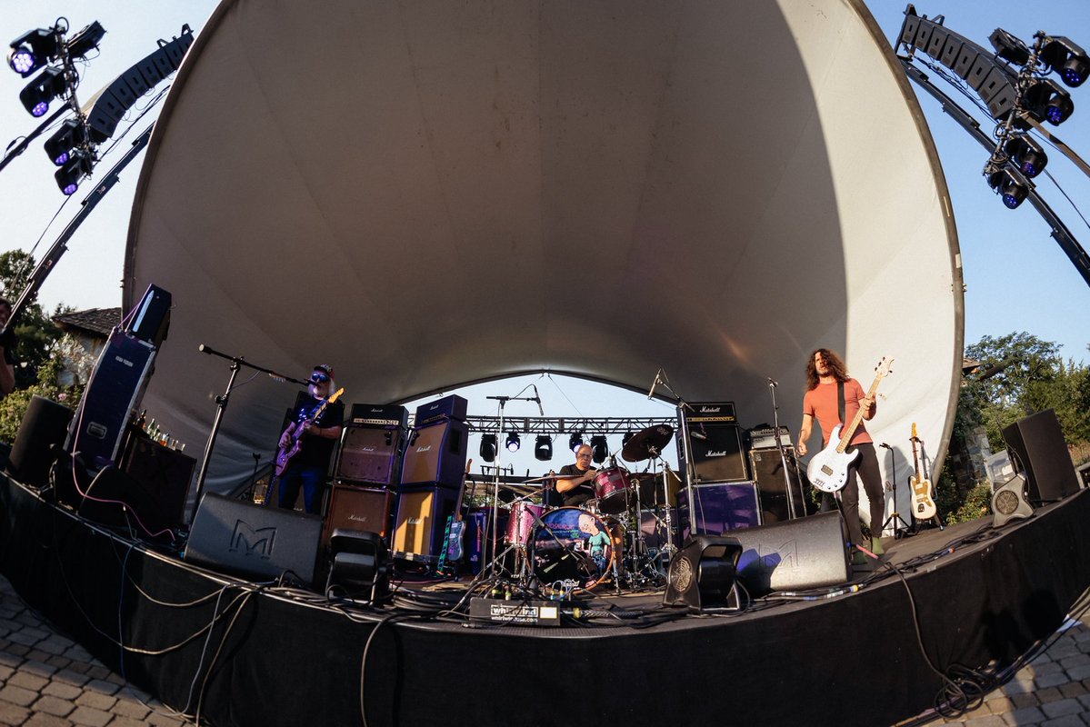 dinosaurjr's tweet photo. https://t.co/kki6AqfQbj