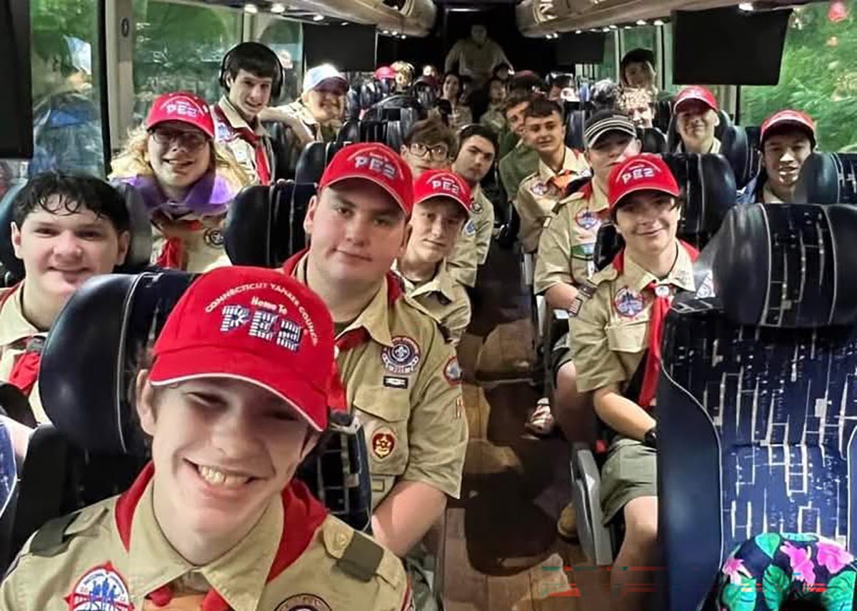 WVNationalGuard's tweet photo. Traveling through southern WV? Expect increased traffic as thousands of Scouts and volunteers arrive for the #NatJamboree26. 

🚗Plan ahead, check @WV511South and allow extra travel time.

@WVDOT shares roadway impacts and travel information👇
https://t.co/MwLBndrIpA https://t.co/N0XkZRvbVN