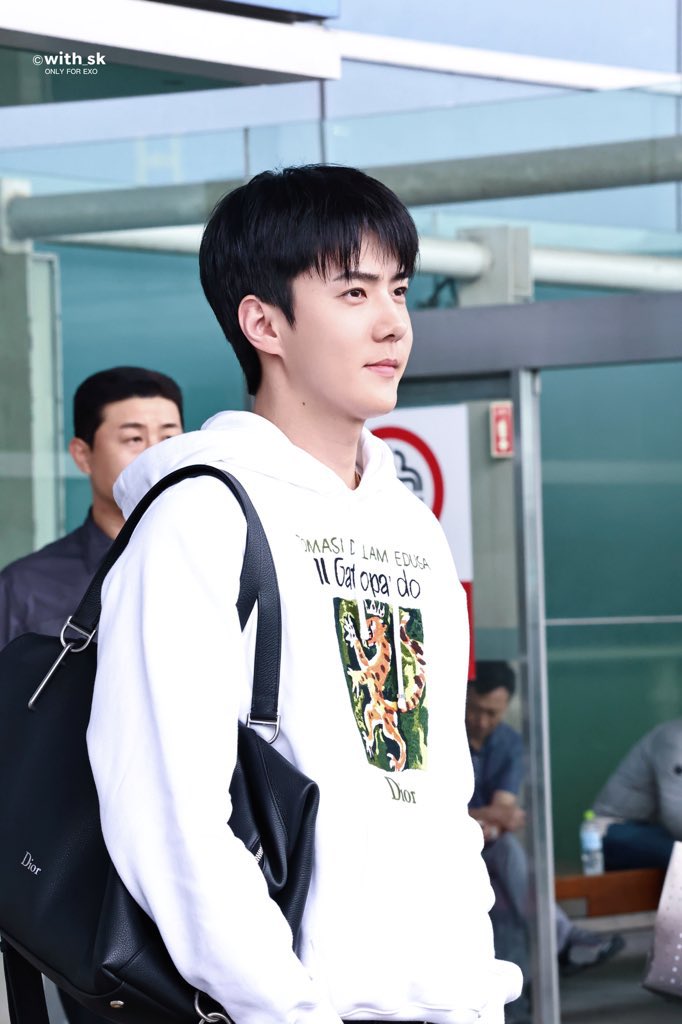 cutesehunee tweet picture