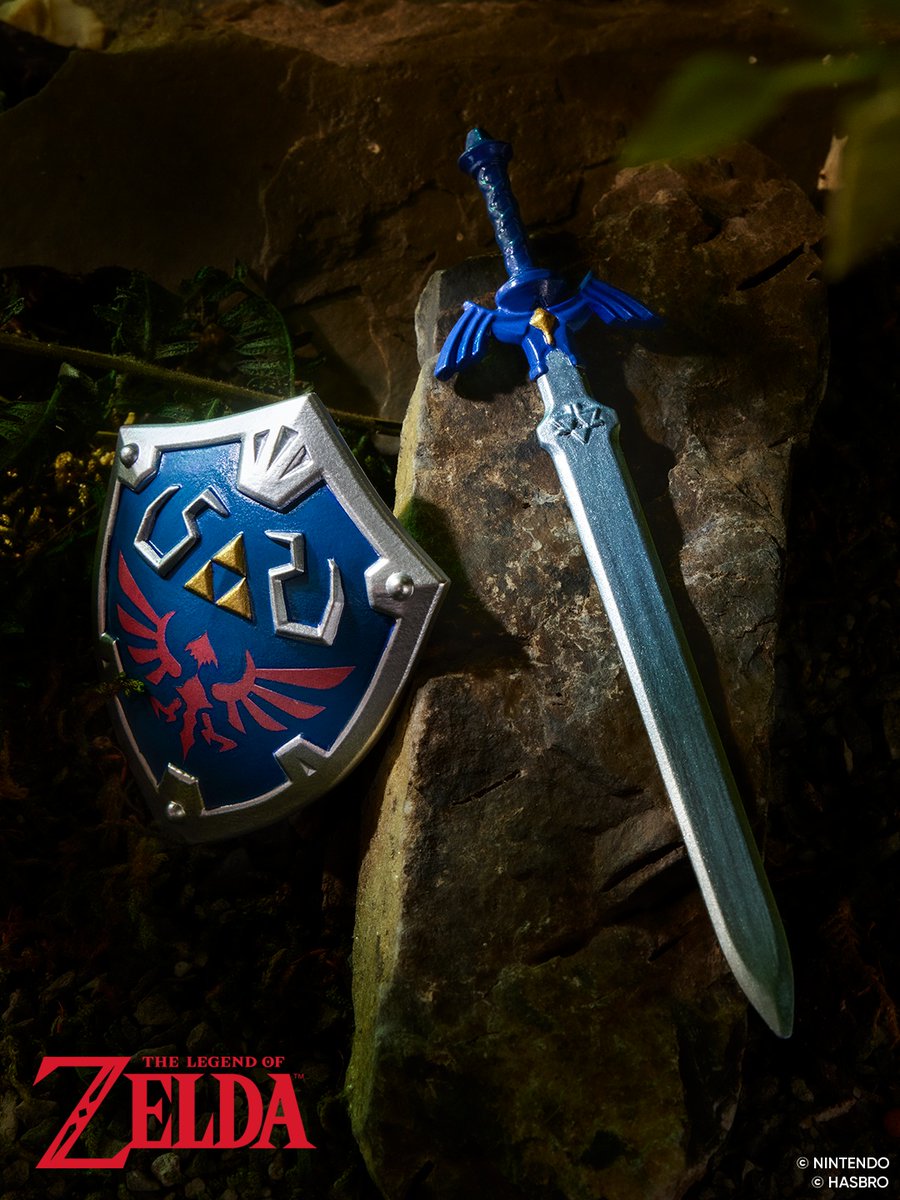 NINTENSHIELD's tweet photo. 미국 완구 브랜드
'Hasbro 해즈브로'

닌텐도 젤다의 전설 시리즈
콜라보 완구 라인업 발매 발표

2026년 샌디에이고 코믹콘(SDCC)에서
6인치 스케일 피규어 3종 공개

2027년부터 제품 본격 출시 시작
티저 이미지 마스터 소드 &amp; 하일리아의 방패 공개 https://t.co/mVPvWhUTXU
