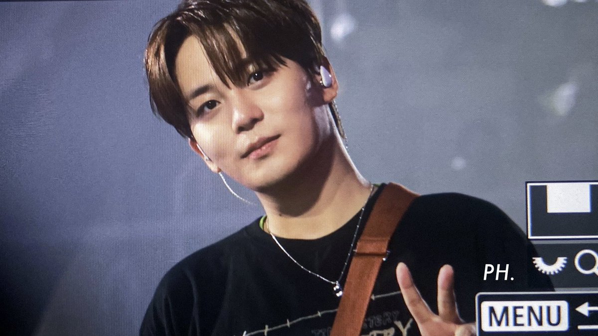 __ph_1403's tweet photo. 🐻

| 20260718 | 

pre.

๑•̀㉨•́ฅ✧ 🎤

#ATEEZ #에이티즈 #종호 #JONGHO https://t.co/ebqOAKV50f