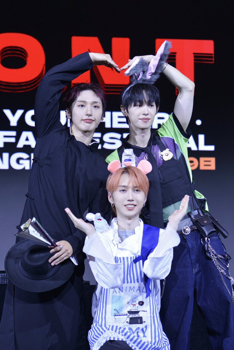 ehdmlql's tweet photo. #๋ชฌํธ #MONT #Narachan #๋๋ผ์ฐฌ #Bitsaeon #๋น์์จ #Roda #๋ก๋ค
260719 ์ํ์ด
๋ชฌํธํํธ๐ ๋ชจ์ฐ 3๊ฐ๐ฅข https://t.co/5Htm5i5wQv