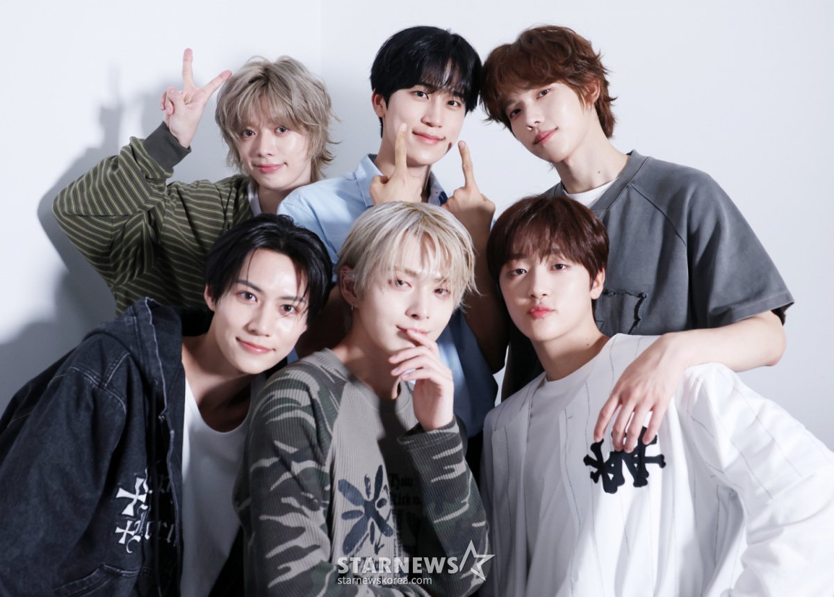moonshot1207's tweet photo. 260722 스타뉴스 (1/2)
#루네이트 #LUN8 https://t.co/DjhJ4VSoiV
