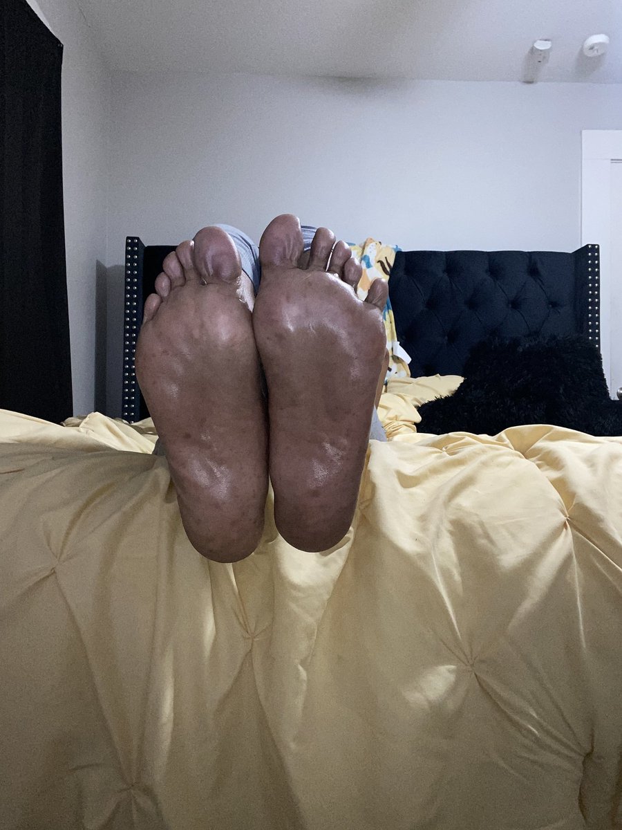 missCeliene's tweet photo. @rt_feet https://t.co/qH0PM4RTEI