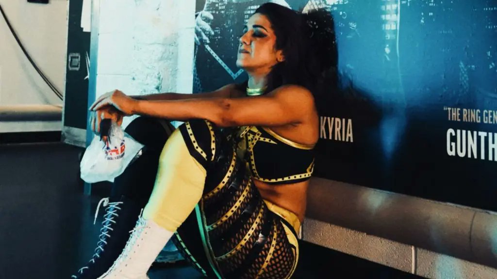 SeanRossSapp's tweet photo. Bayley is not believed to have signed a new WWE deal at this point, WWE sources claim.

AEW has long had their eye on when her contract is up and it's well known within the company they will have major interest.

More details on what agents and others in WWE and AEW are saying about her status and future, now for subscribers of https://t.co/jOoHHvs47W!