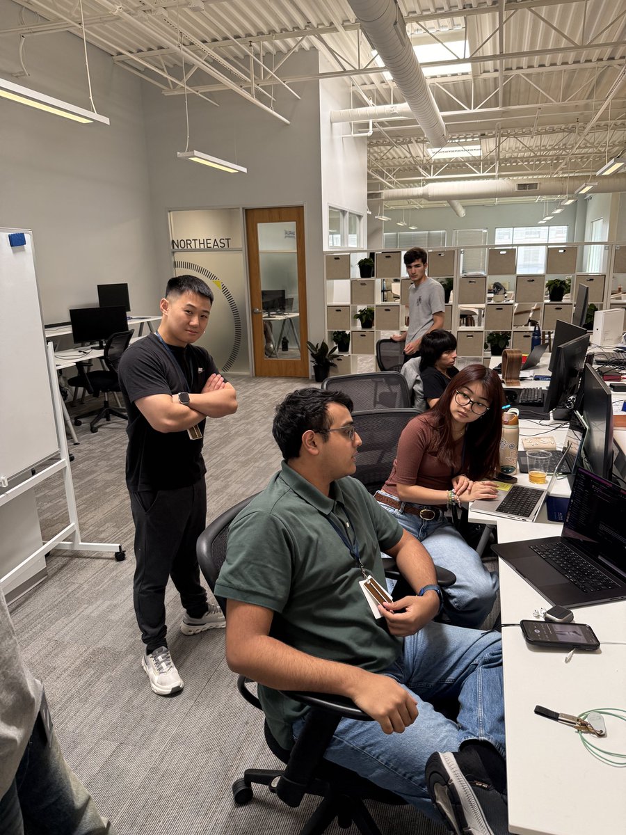 Jarofisaac's tweet photo. The smartest 20 year olds in America aren’t going to google anymore 

Many of them are at Alpha AI this summer. MIT, Stanford, &amp; UT students are all building for @gtschool with @gauntletai 

What would you build to change the future of education? 💡 https://t.co/y0bMGovkzr