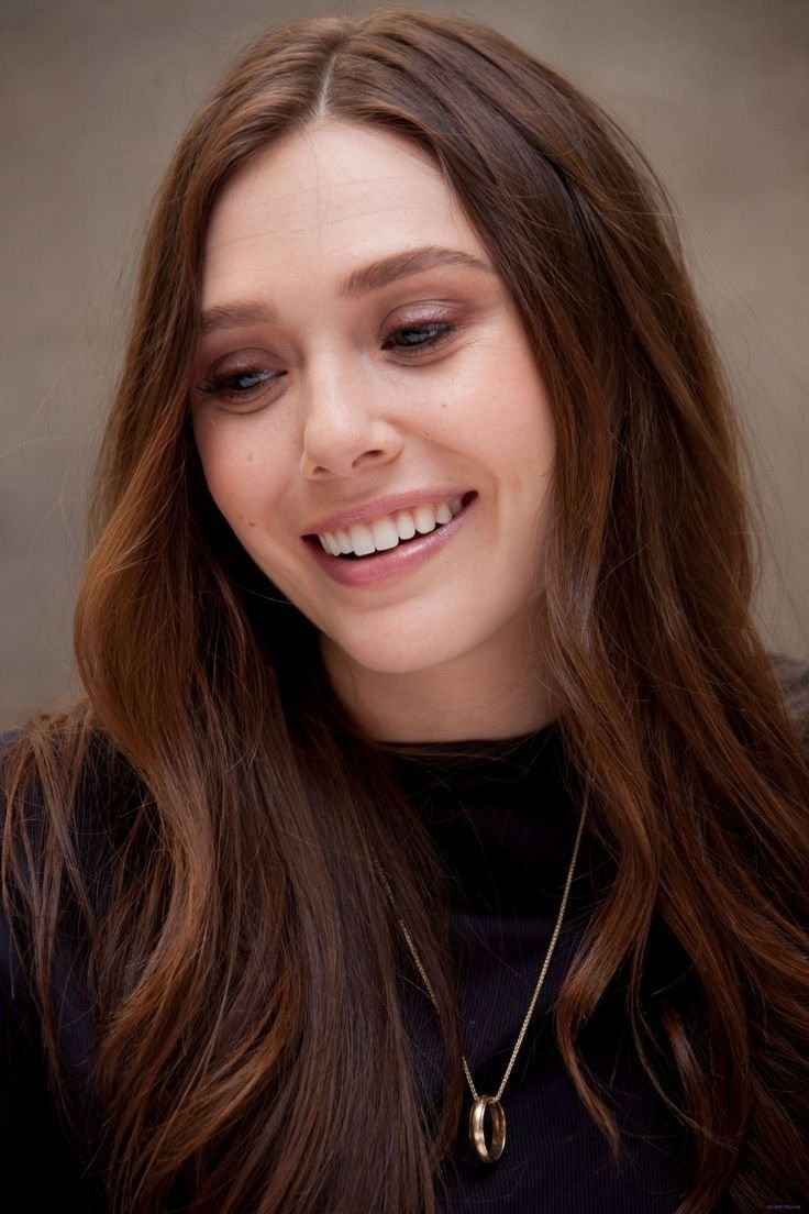 allurecrave's tweet photo. elizabeth olsen ♡ https://t.co/ZnPBNrpjDa