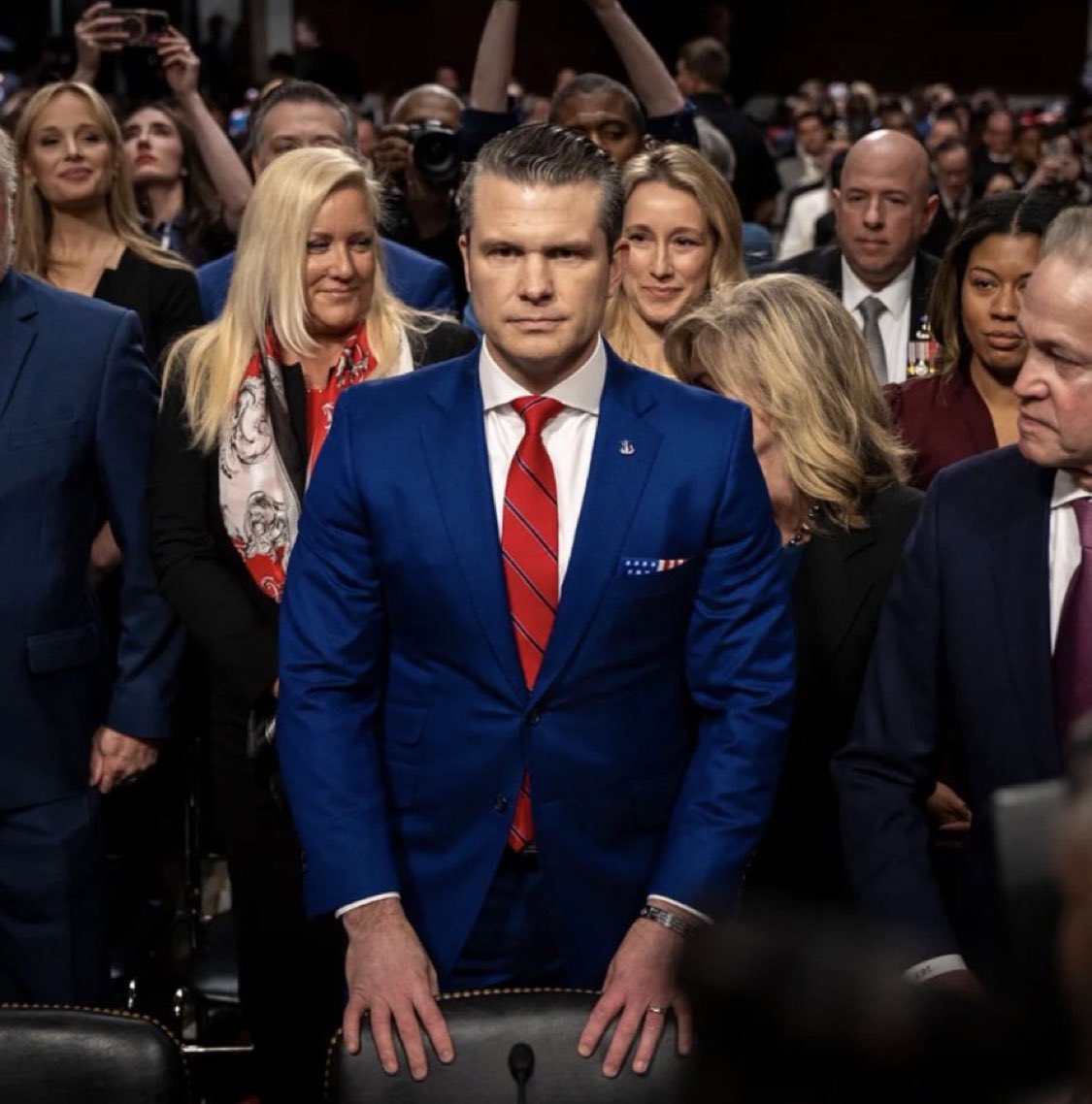 Decentralreser1's tweet photo. I STRONGLY SUPPORT PETE HEGSETH EXPOSING CONGRESS TO THEIR FACES. I STAND WITH PETE https://t.co/orFjKFC79r